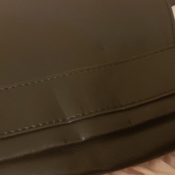 Black Leather Crossbody Purse - Picture 7 of 8